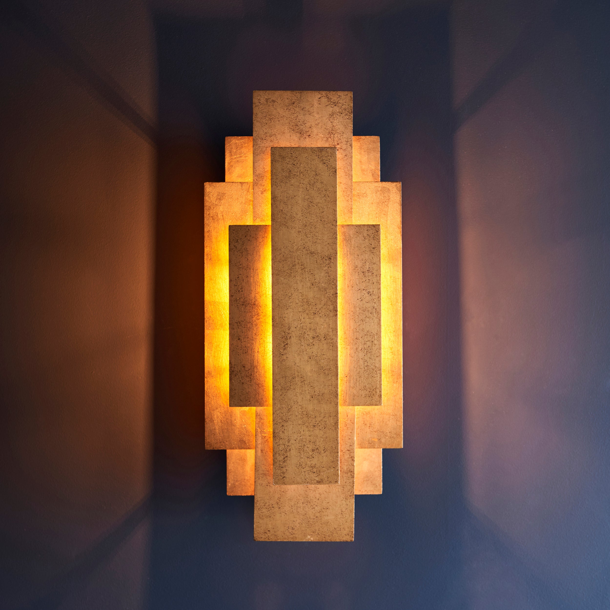 Lightologist Antique gold leaf Metal Wall Light