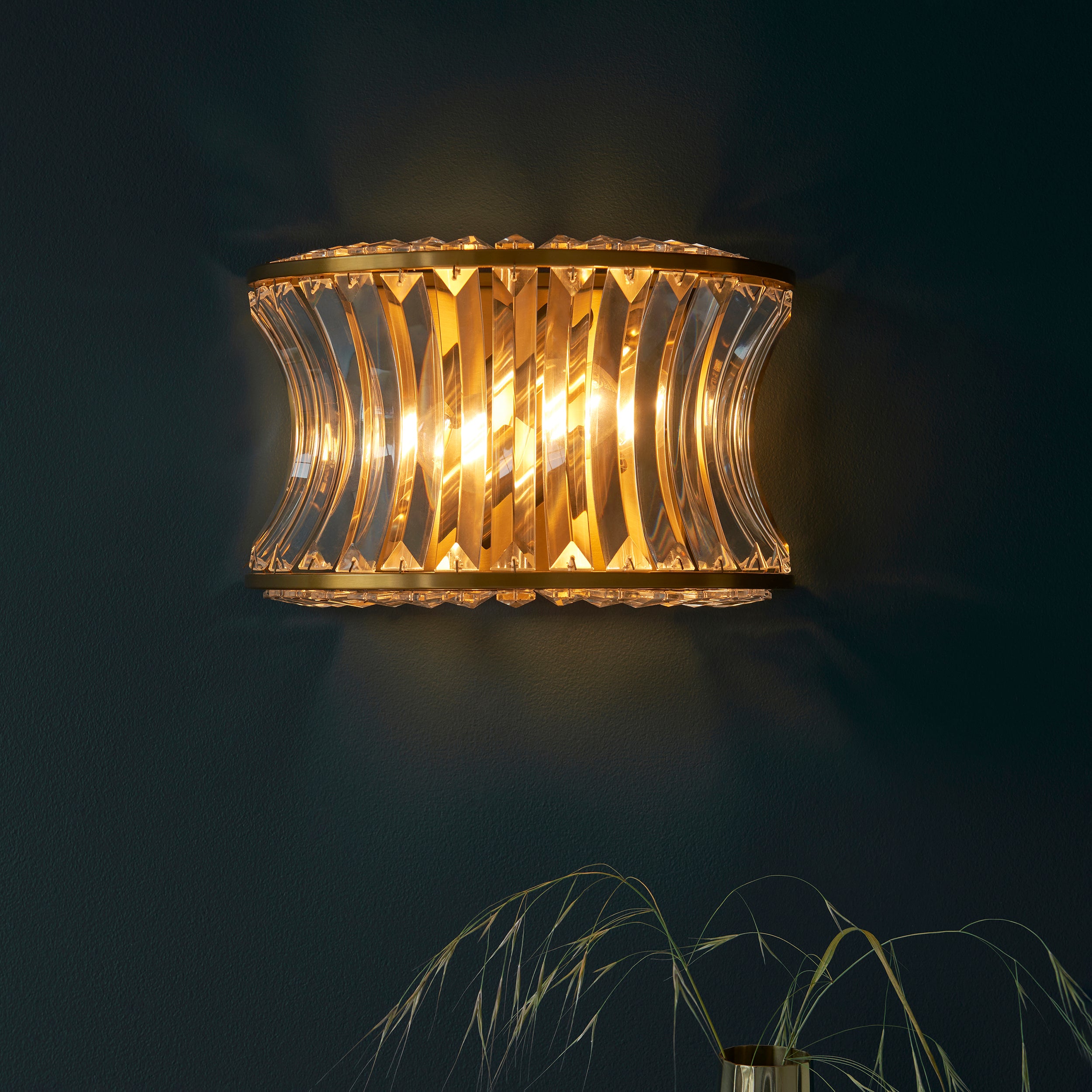 Lightologist Bracebridge Warm brass plate with crystal and clear glass Glass Wall Light
