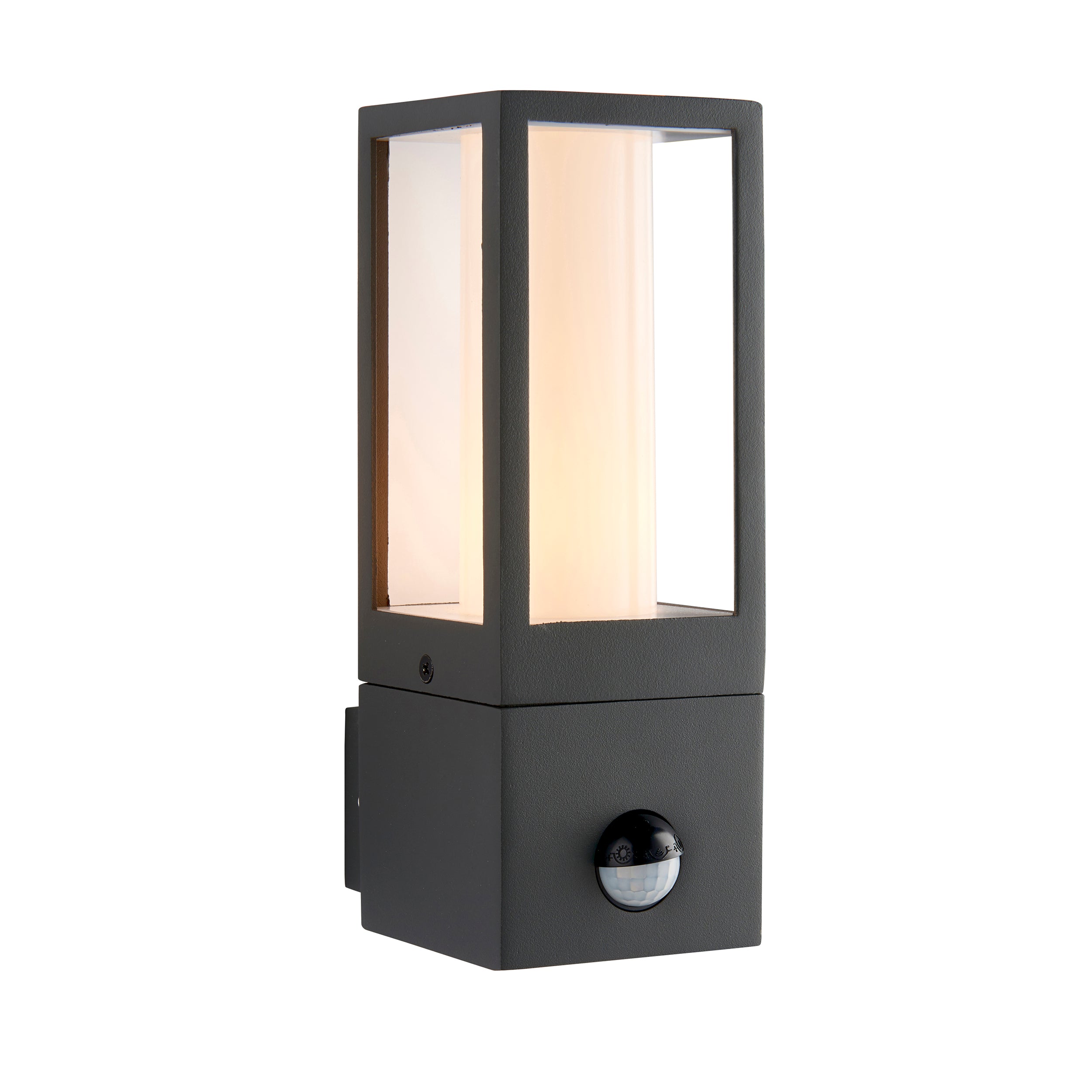 Saxby Lighting Lantern pIR IP44 7W 99549