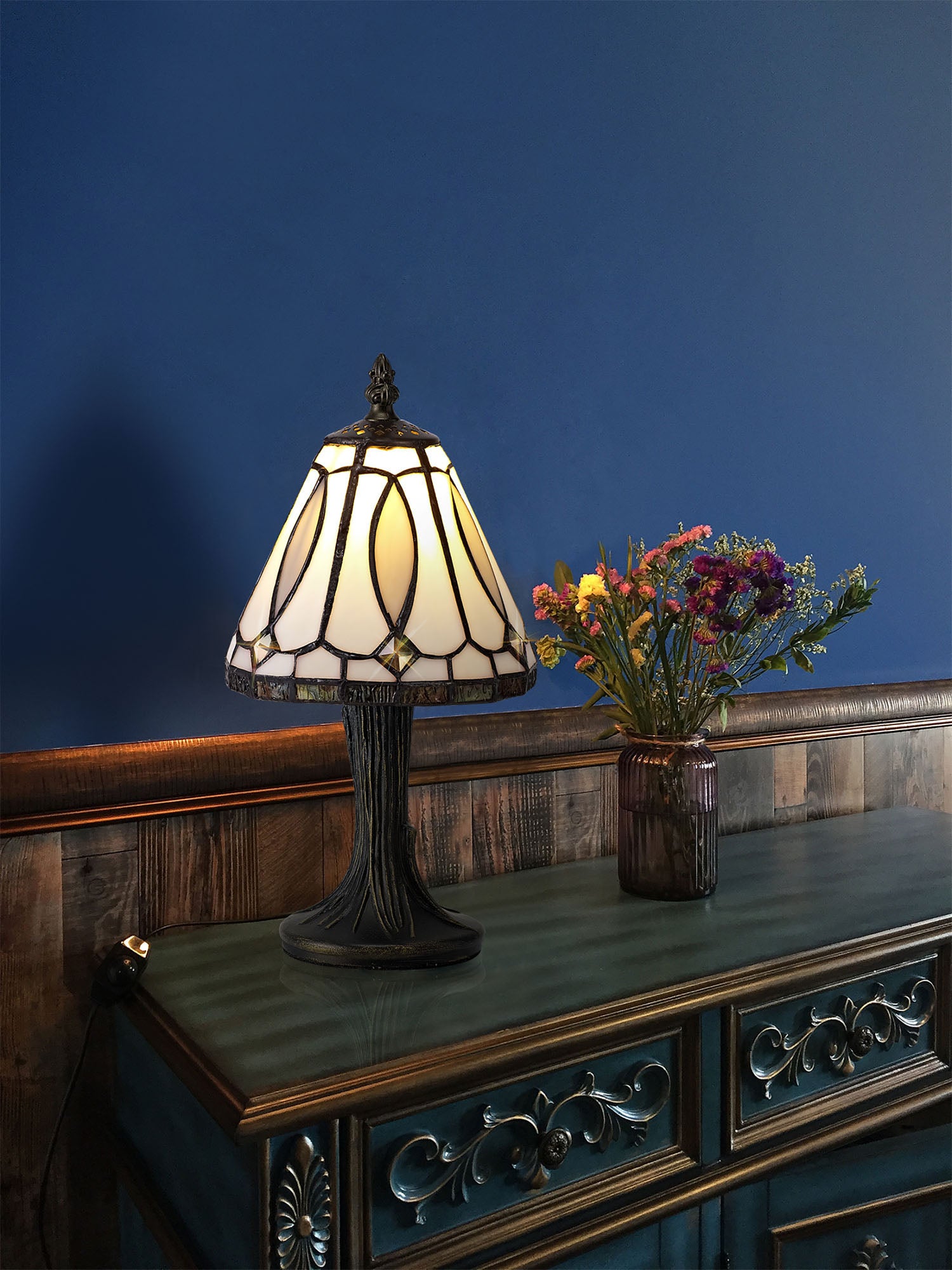 Camilla Tiffany Table Lamp, 1 x E14, White/Grey/Clear Crystal Shade