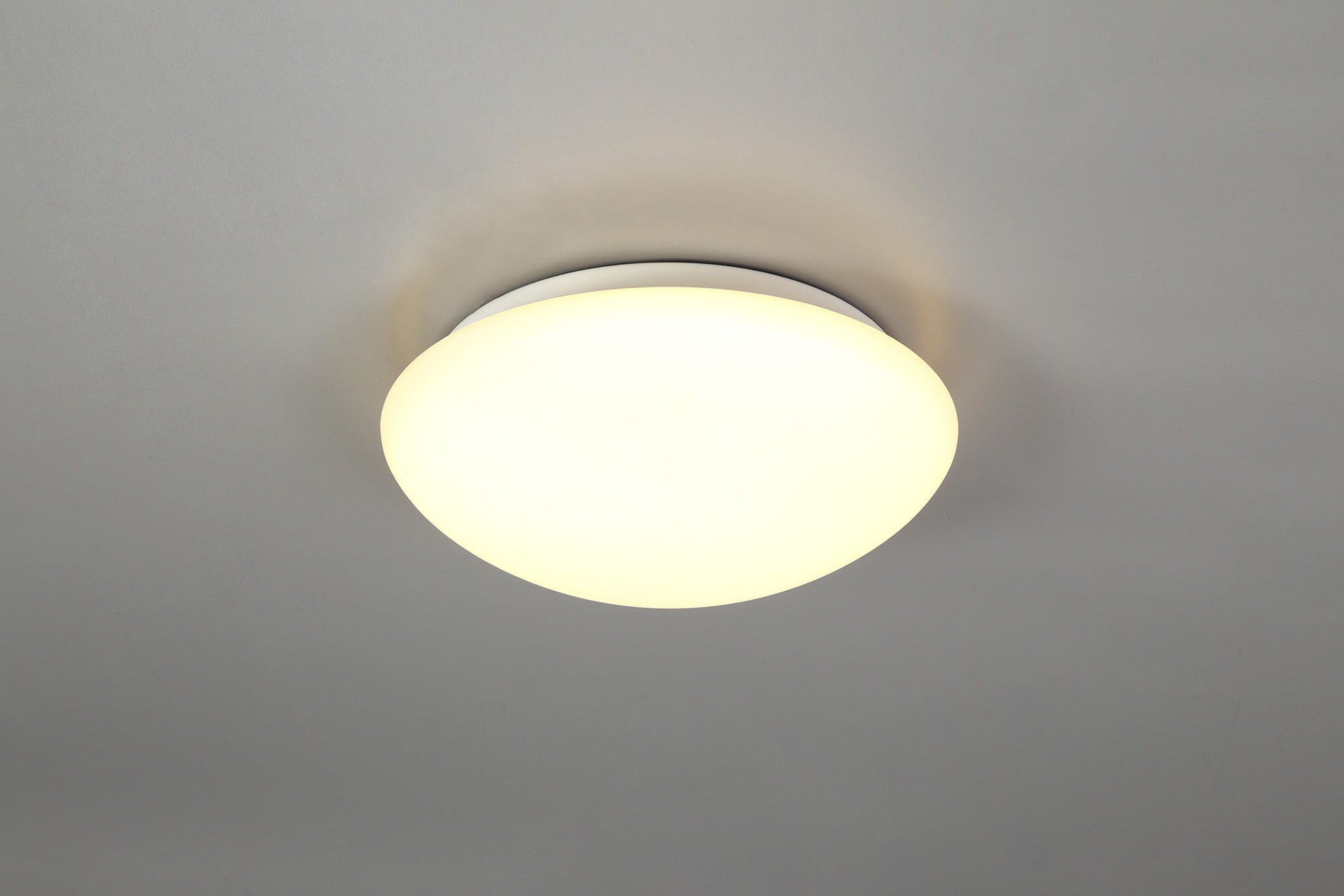 Douglas Ceiling, 1 x 18W LED, 3000K, 872lm, IP44, White/Frosted Glass, 3yrs Warranty LO177543